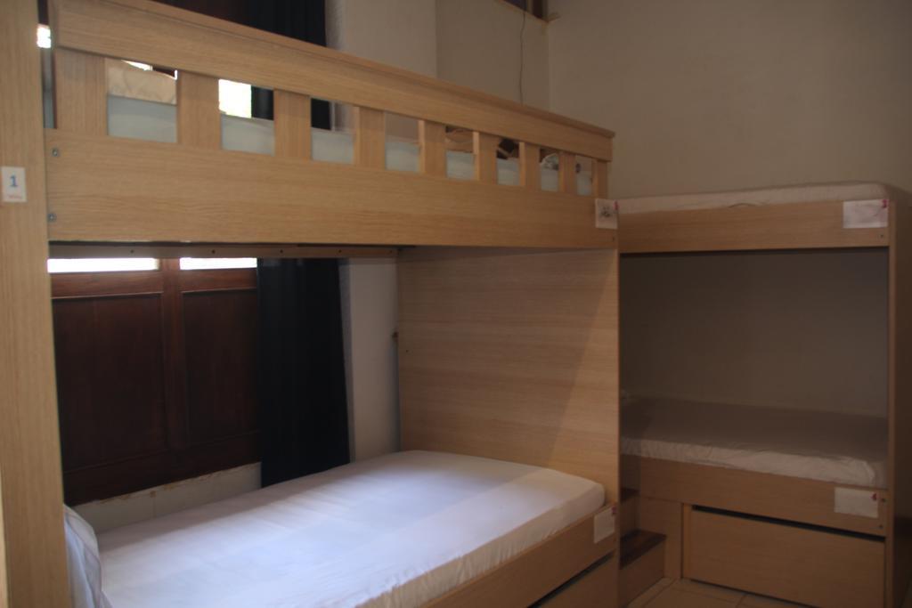 Hostal Aroha Villana